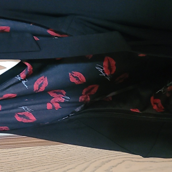 TORRID X MARILYN MONROE JUMPSUIT SIZE 3 NWT - Picture 7 of 9